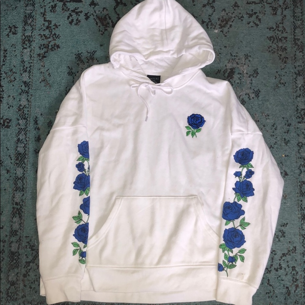 white and blue sweatshirt
